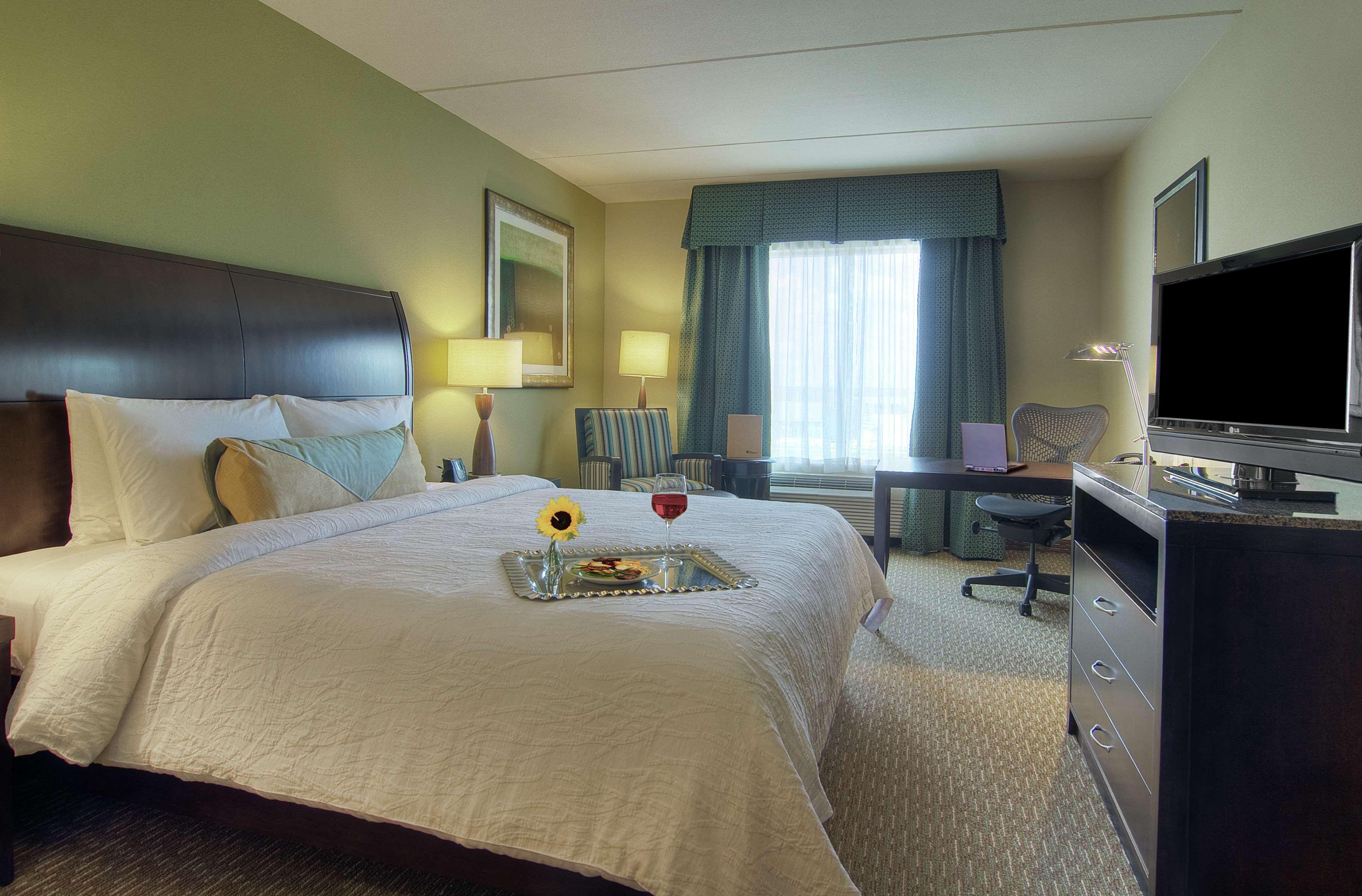 Hilton Garden Inn Houston-Пеарленд Екстер'єр фото