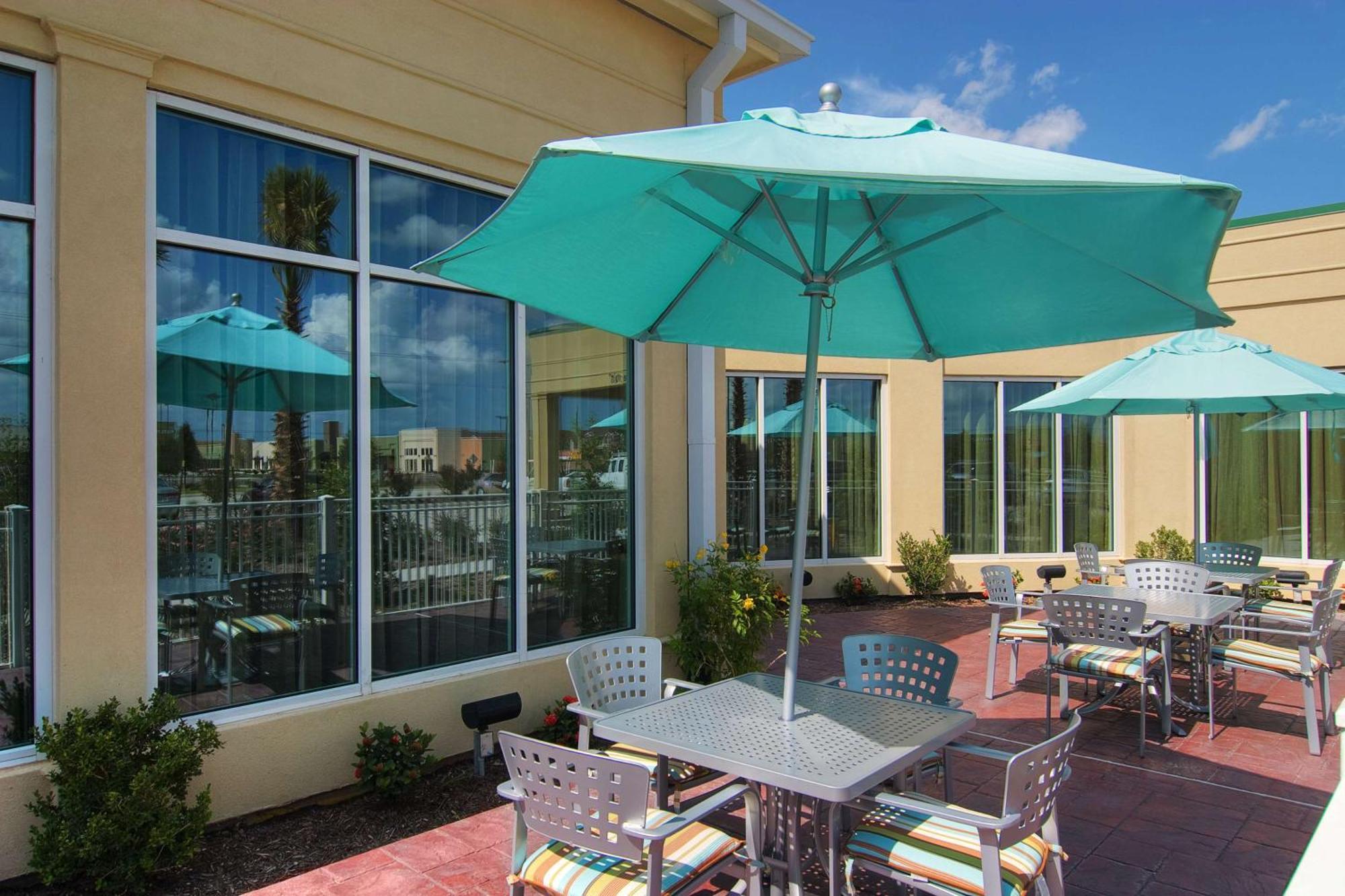 Hilton Garden Inn Houston-Пеарленд Екстер'єр фото