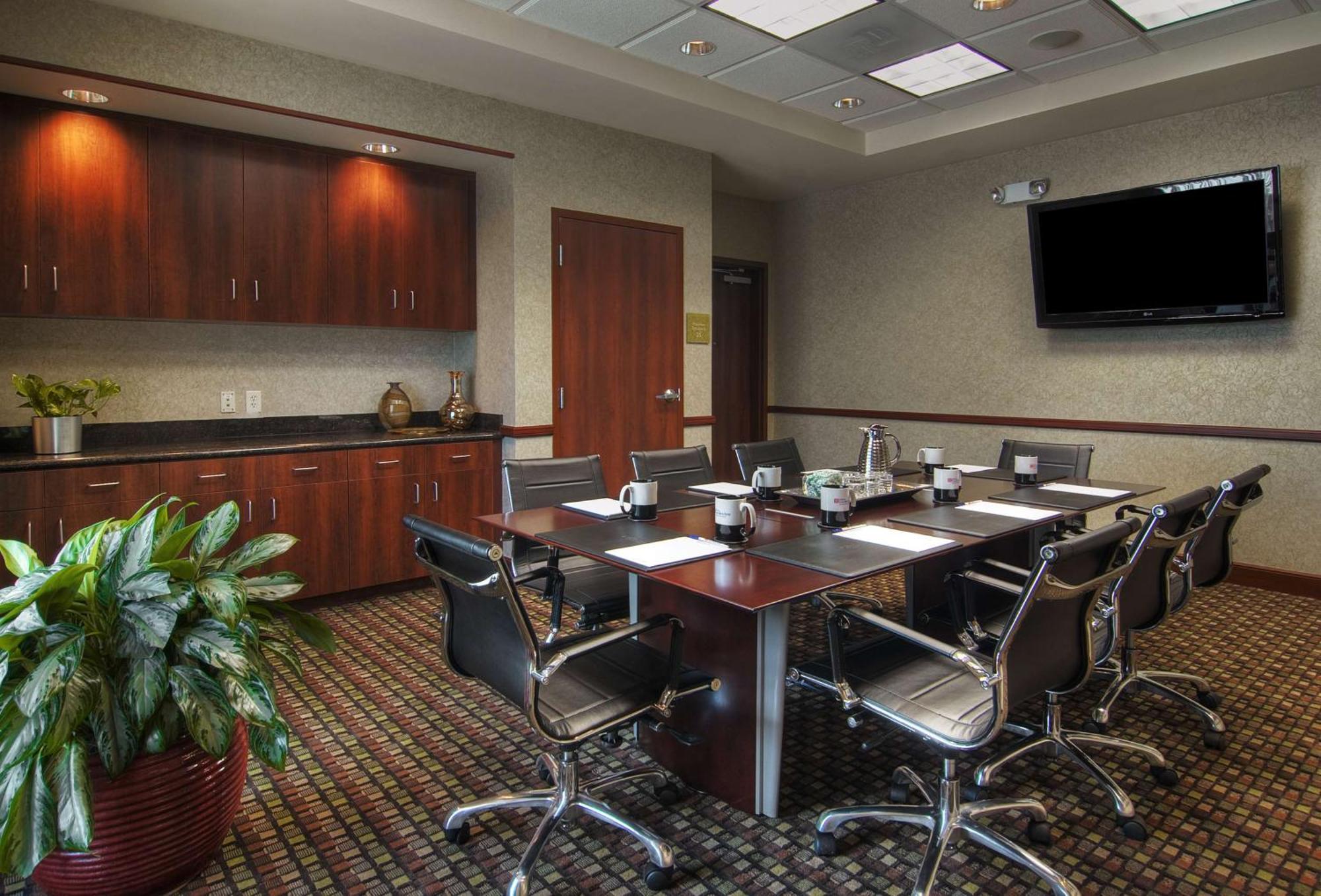Hilton Garden Inn Houston-Пеарленд Екстер'єр фото